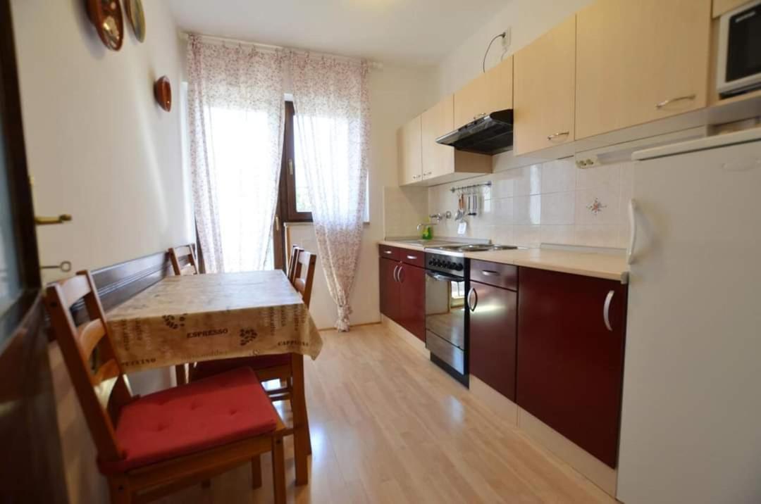 Tony Apartments Rovinj Phòng bức ảnh